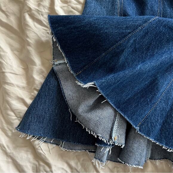 SALE💝 RE/DONE + Levi’s Reconstructed Flounce Skirt—NWT - Picture 4 of 8